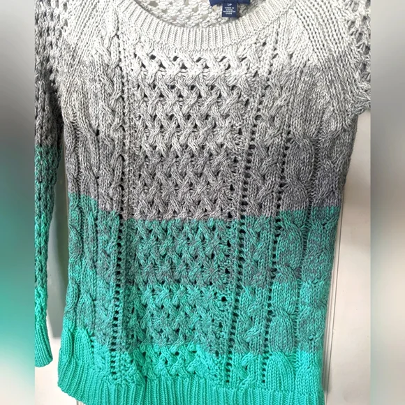 American Eagle Sweater - Picture 2 of 6